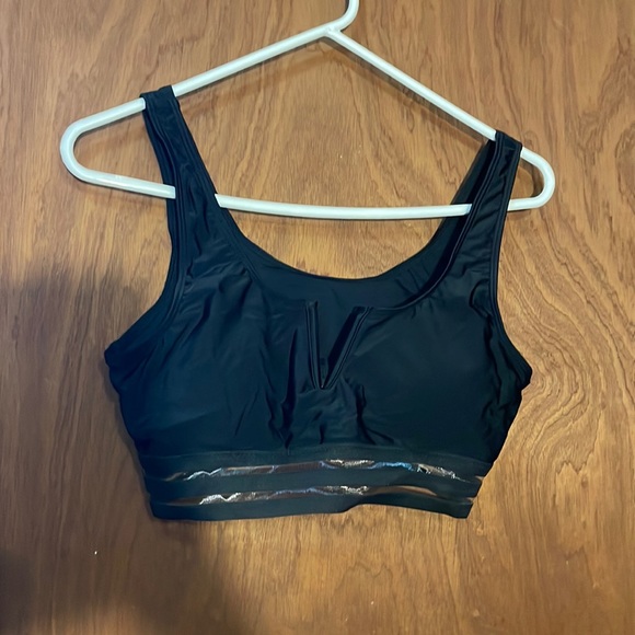 Bathing suit - Picture 1 of 2